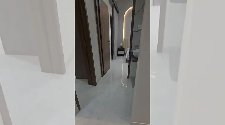 JN-AA-Privilege-Internal-Gallery-Passage