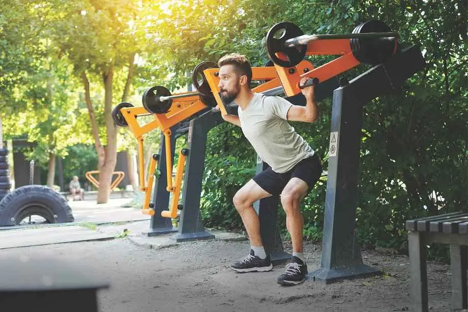 Ruparel-Premia-Amenities-Outdoor-Gym