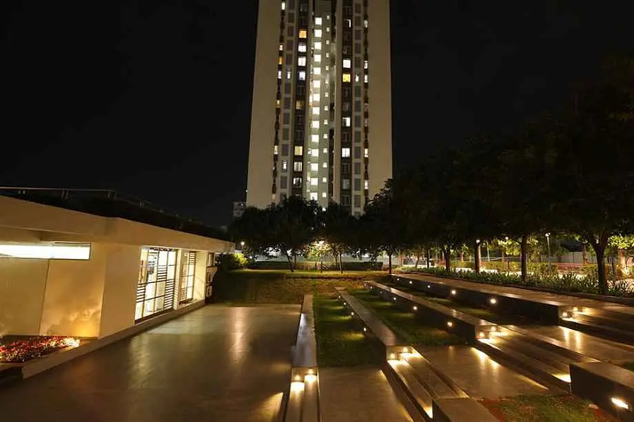 Little-Earth-Amenities-Amphitheatre